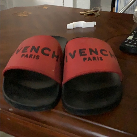 Slides - Picture 4 of 5